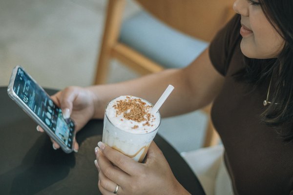 Comment les innovations en matière de toit vert peuvent-elles contribuer à la durabilité des bâtiments ?