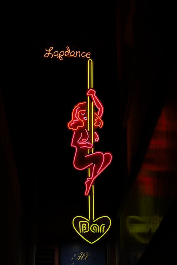 Les meilleures clubs de strip-tease à toulouse pour un evg ou evjf